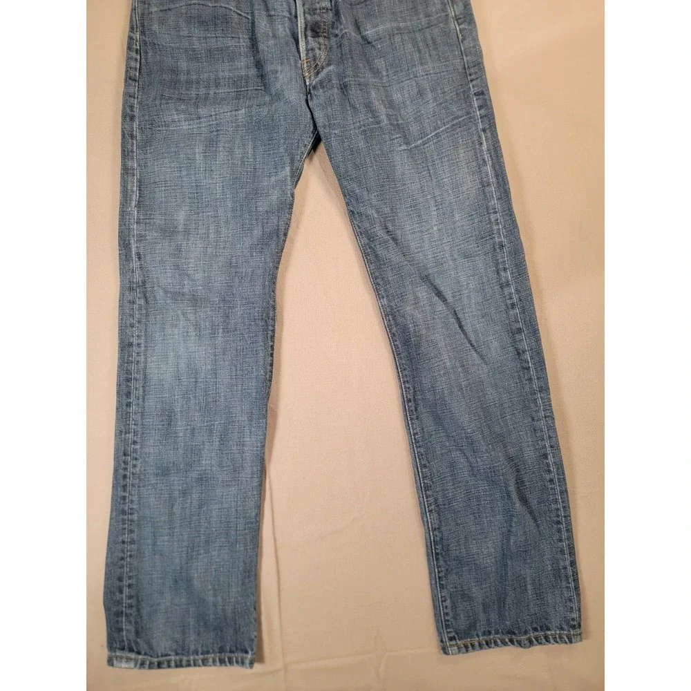 Levi's 501 Original Fit Jeans Mens 32x32 Medium Wash Button Fly Straight Denim
